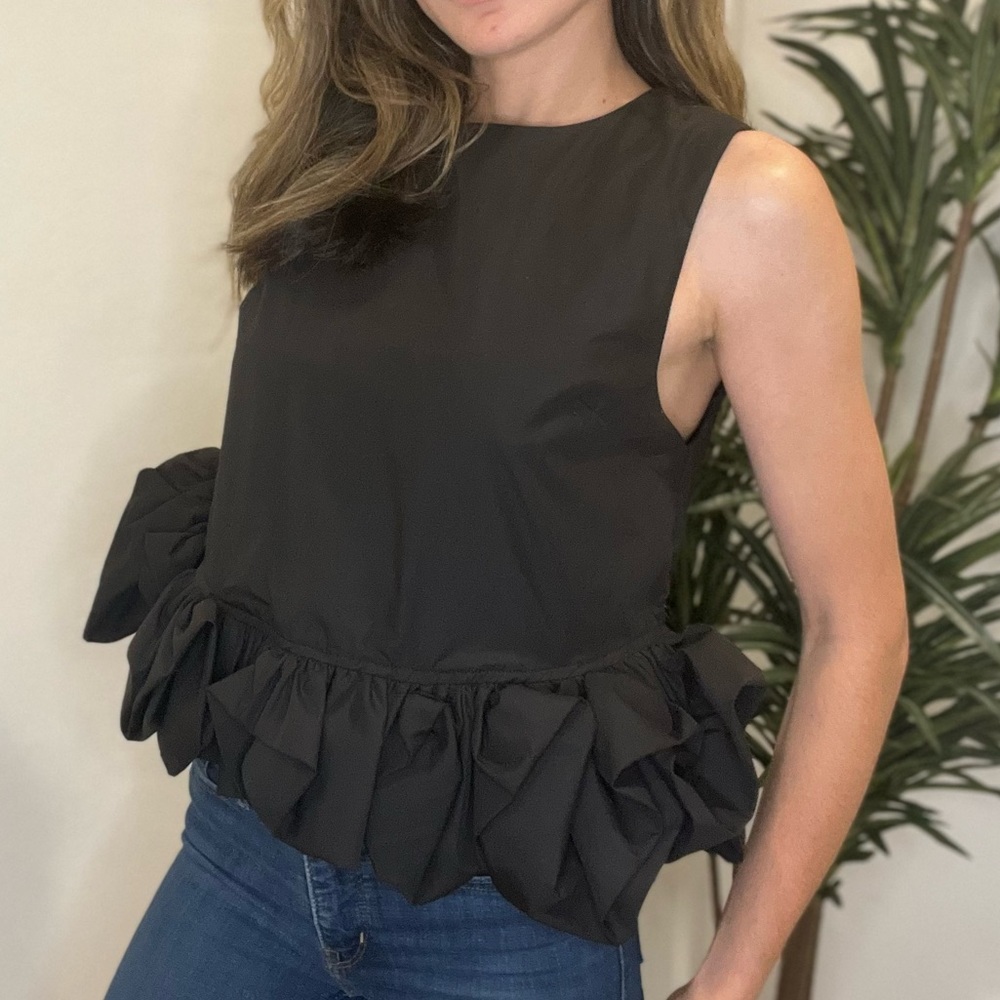 Entro Black Ruffle Hem Crop Top - Picture 4 of 15